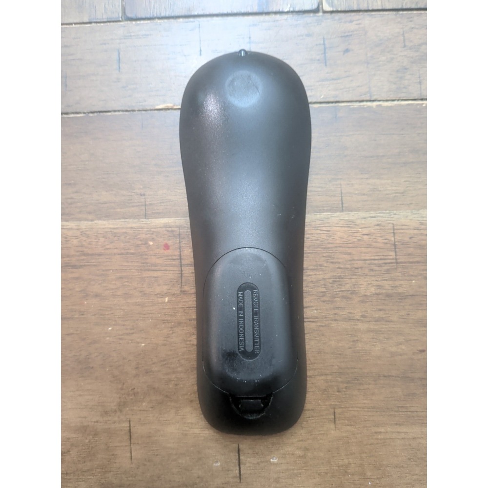 RCA 3-Device Universal Remote Control (Model RCR312WR) used to operate TVs, DVD - Picture 2 of 3